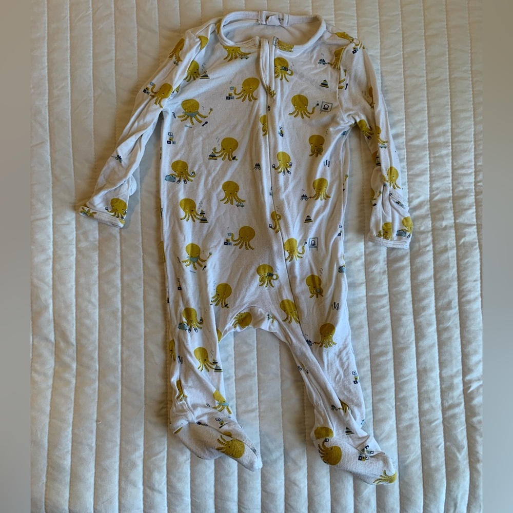 Angel Dear, footed sleeper, 3-6 month, octopus print
